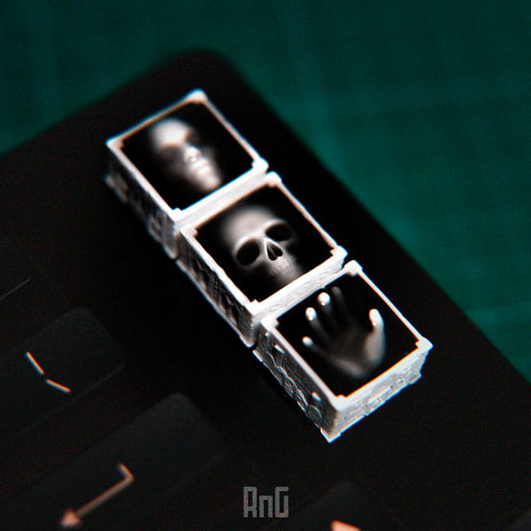 Drowned artisan keycaps dark skull face